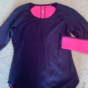 REVERSIBLE LULULEMON PLUM LONG SLEEVE - SIZE 6